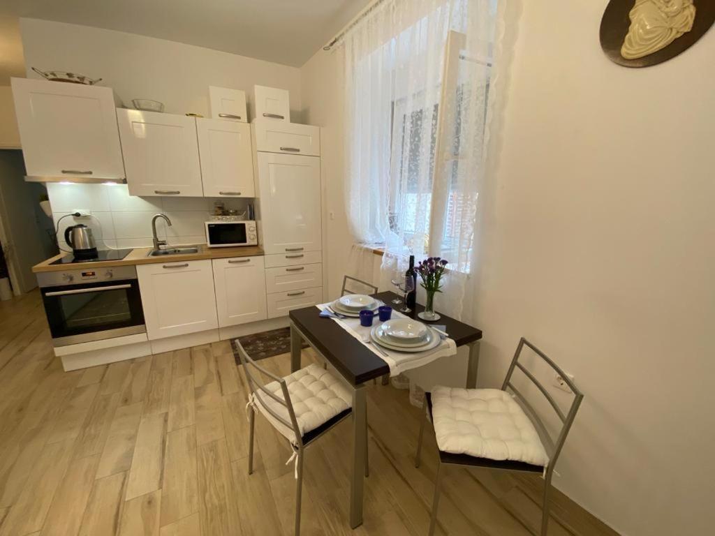 Kaleta Apartman Kali Esterno foto