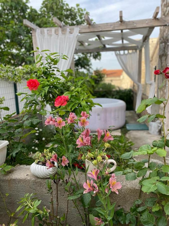 Kaleta Apartman Kali Esterno foto